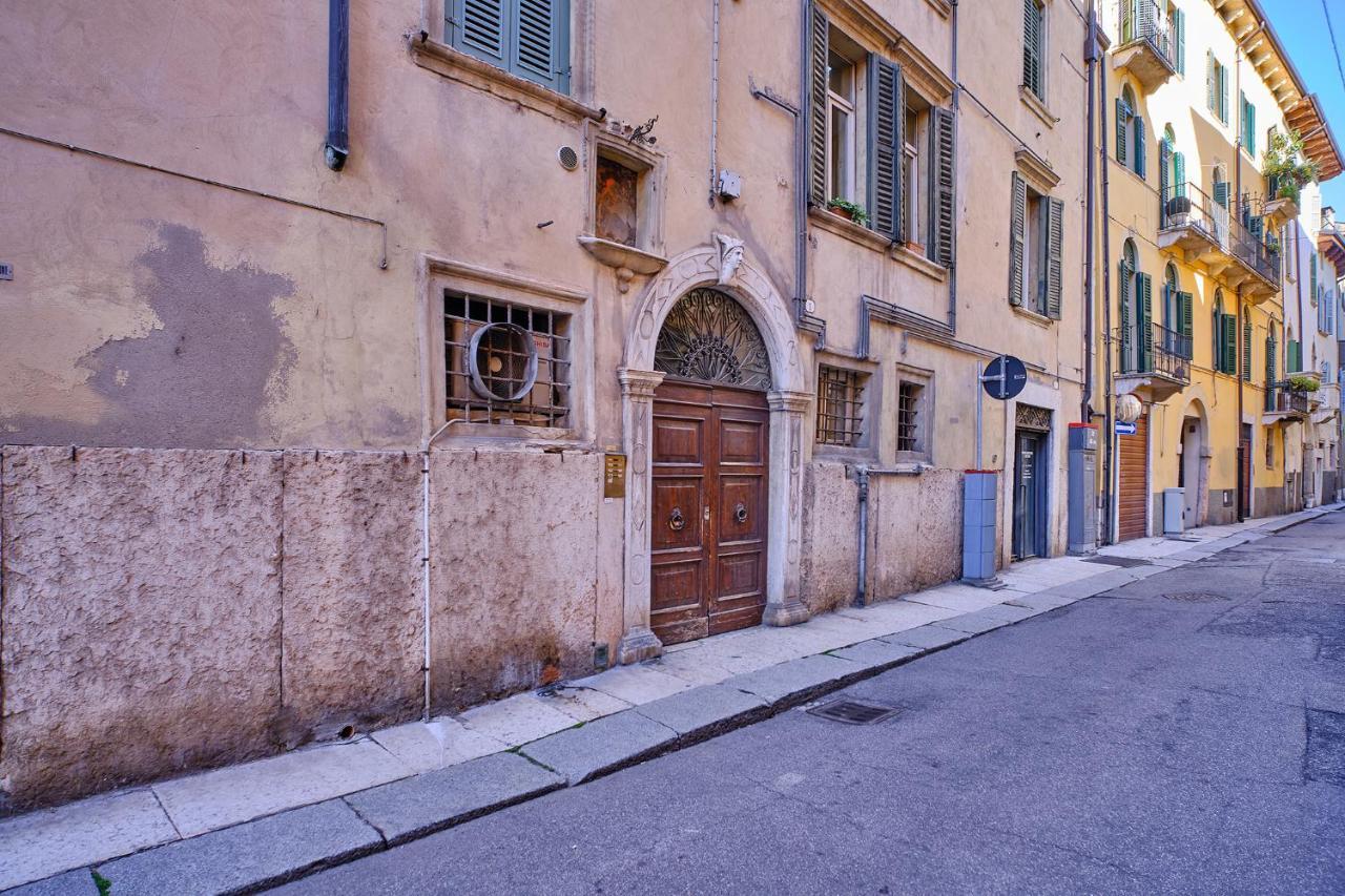 La Zulina Appartement Verona Buitenkant foto